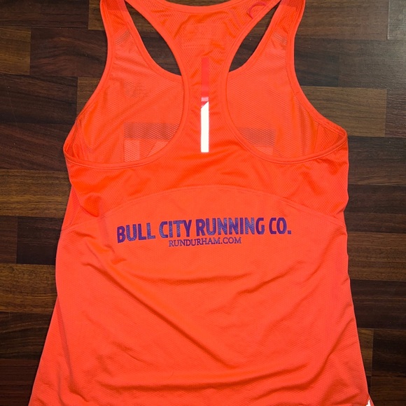 Women’s New Balance Small Run Drm Bull City Running Co. Tank Top - Picture 3 of 3